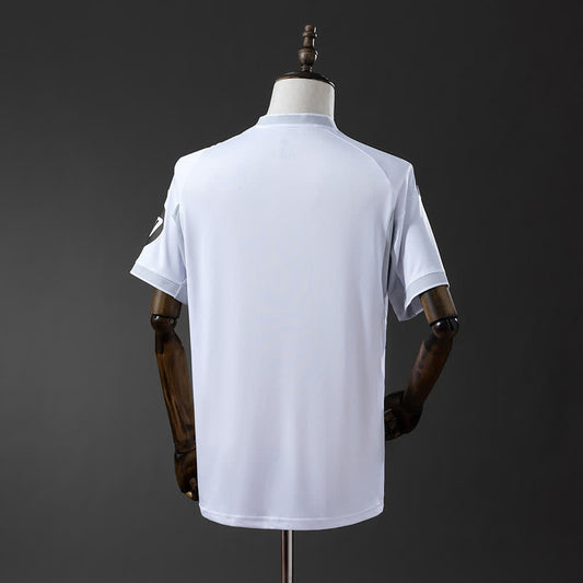 Camiseta Real Madrid 25/26 Local - Vista posterior