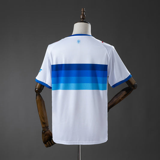 Camiseta Universidad Católica 26/27 Local - Vista posterior