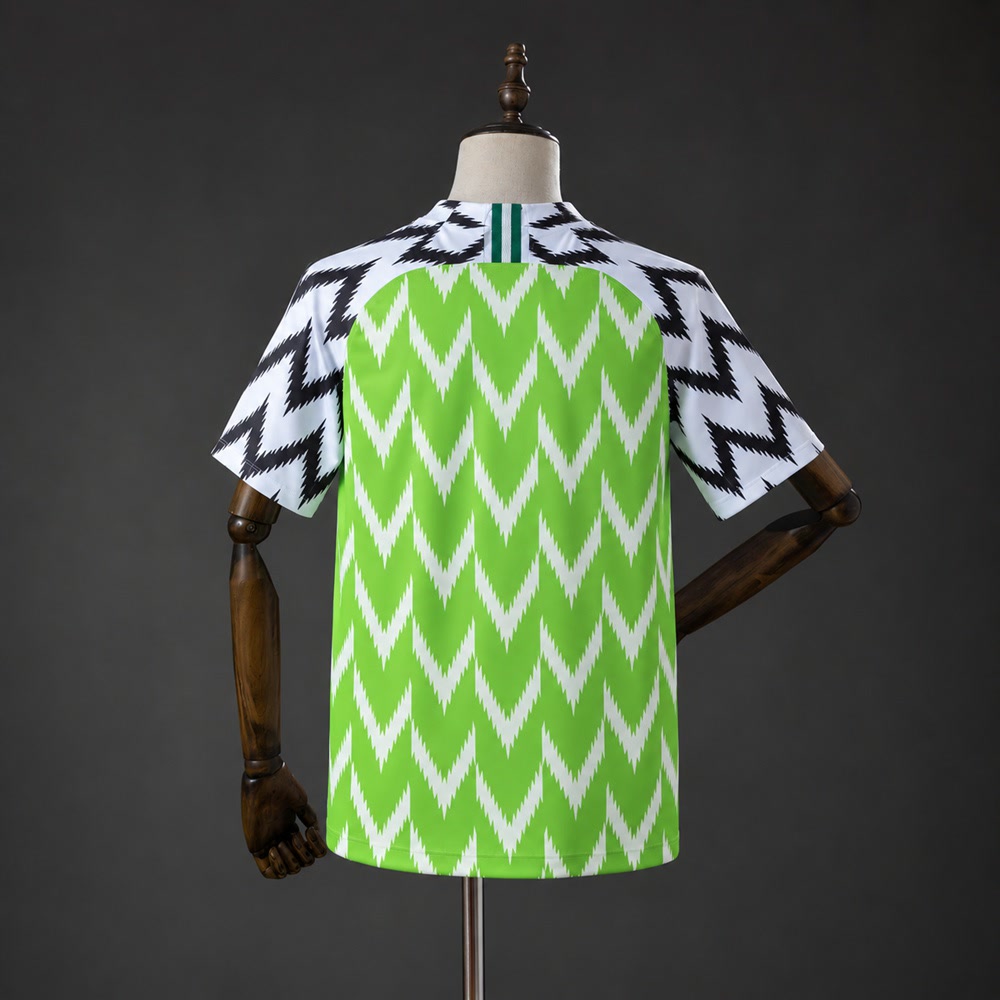 Camiseta Nigeria 2018 Local Retro - Vista posterior