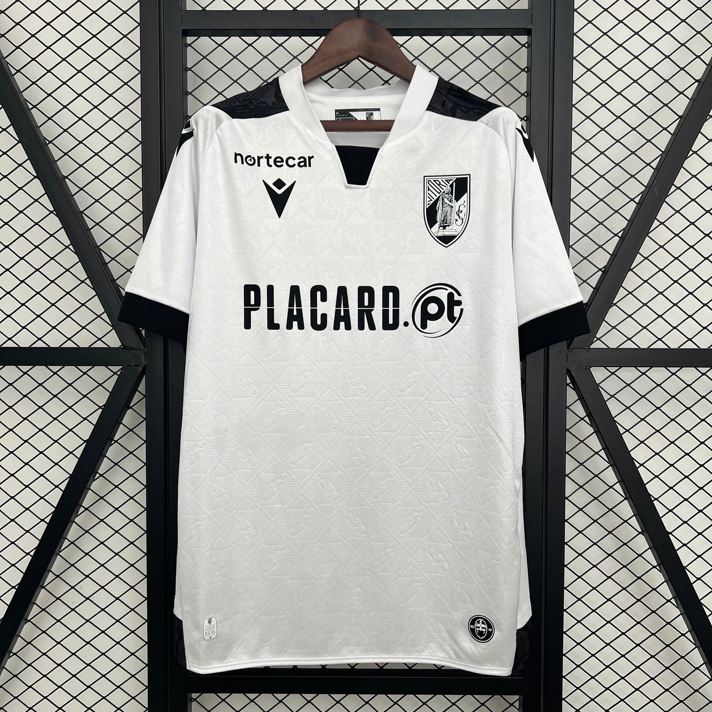 Camiseta 2526 Guimarães Local