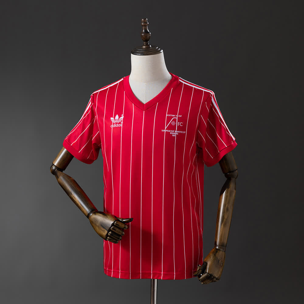 Camiseta Aberdeen 8283 Retro Local