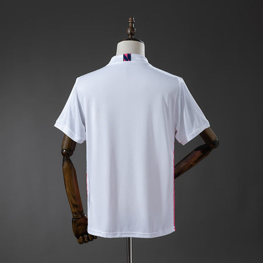 Camiseta Real Madrid 20/21 Local Retro - Vista posterior