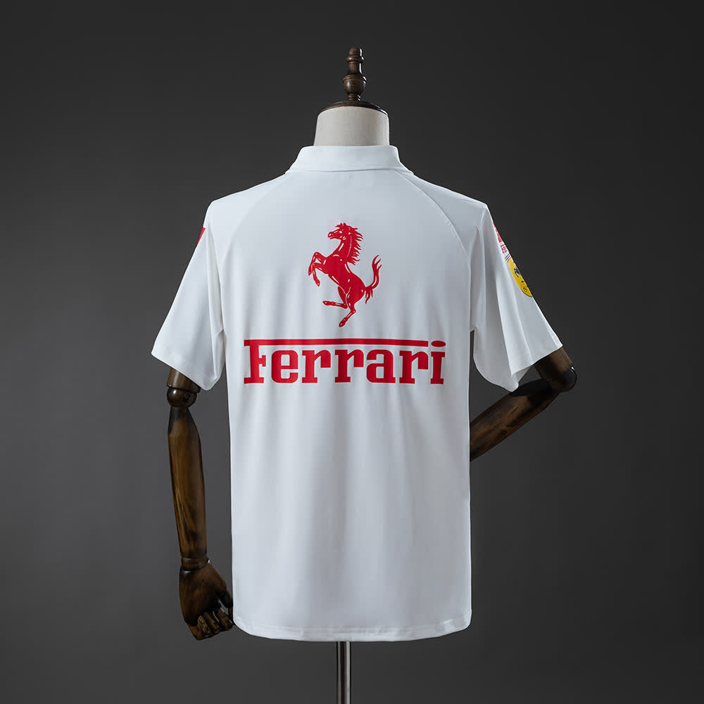 Polo Scuderia Ferrari 2025 F1 Blanco - Vista posterior