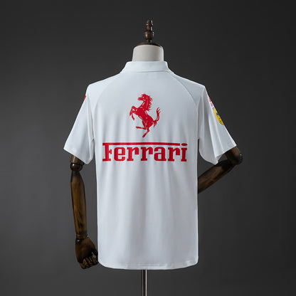 Polo Scuderia Ferrari 2025 F1 Blanco - Vista posterior