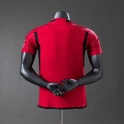 Camiseta Manchester United 23/24 Local Retro - Vista posterior