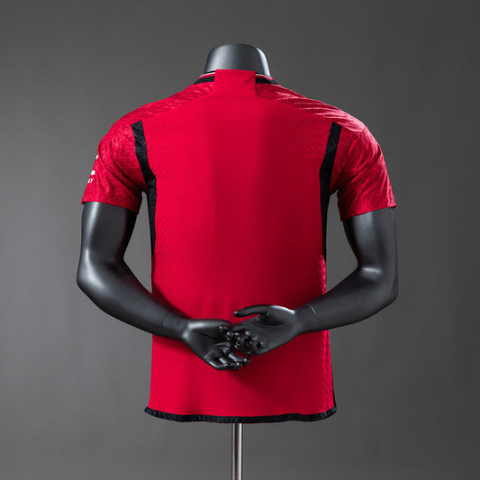Camiseta Manchester United 23/24 Local Retro - Vista posterior