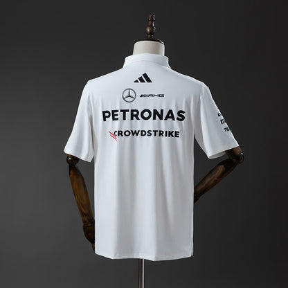 Polo Mercedes-AMG Petronas 2025 F1 Blanco - Vista posterior