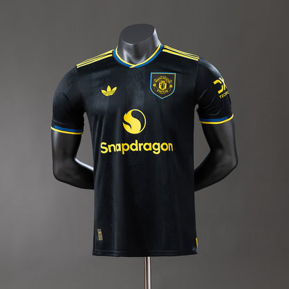 Camiseta Manchester United 25/26 Tercera, Versión Jugador - Vista frontal