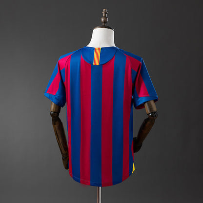 Camiseta FC Barcelona 05/06 Local Retro - Vista posterior