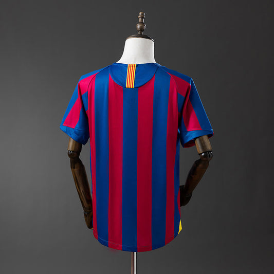Camiseta FC Barcelona 05/06 Local Retro - Vista posterior