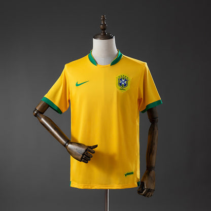 Camiseta Brasil 2018 Local Retro - Vista frontal