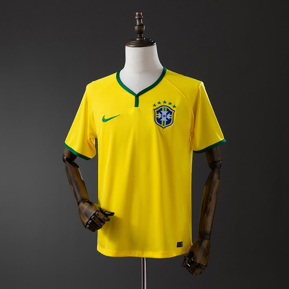 Camiseta Brasil 2014 Local Retro - Vista frontal