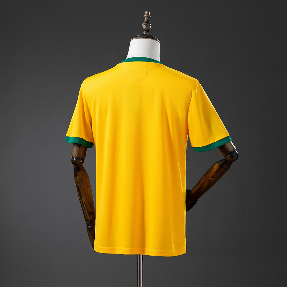 Camiseta Brasil 1971 Local Retro - Vista posterior