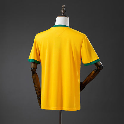 Camiseta Brasil 1971 Local Retro - Vista posterior