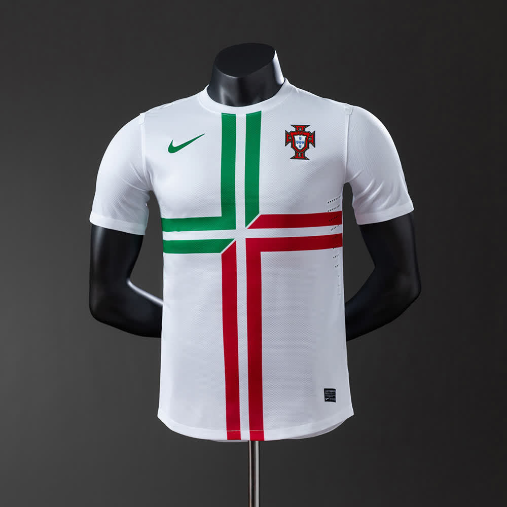 Camiseta Portugal 2012 Visitante Retro - Vista frontal