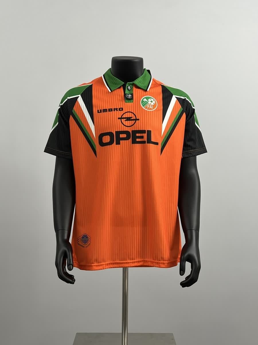 Camiseta Irlanda 1997 Naranja Retro - Vista frontal