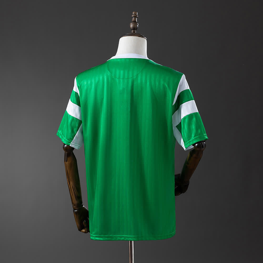 Camiseta Camerún 1990 Local Retro - Vista posterior