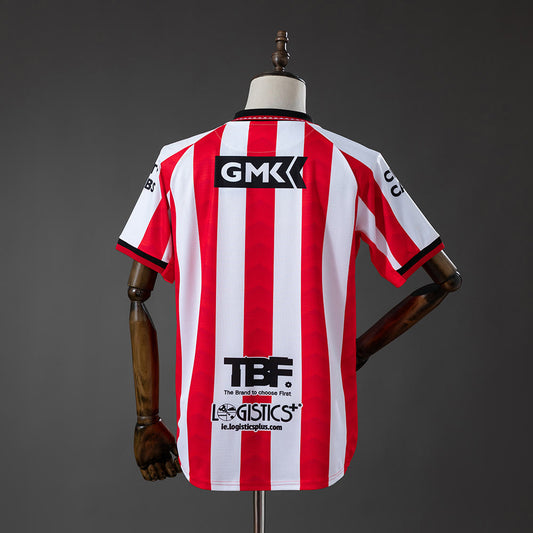 Camiseta Derry City 26/27 Local - Vista posterior