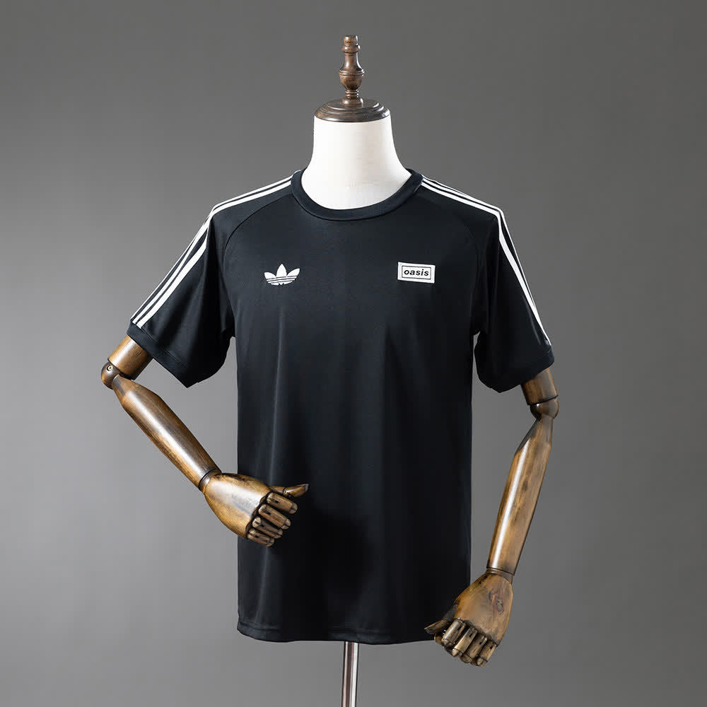 Camiseta Oasis Live '25 Negra - Vista frontal