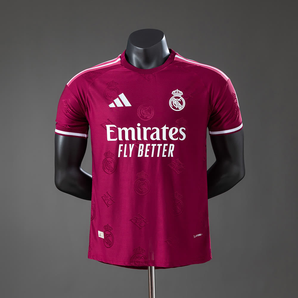 Camiseta Real Madrid 26/27 Edición Especial Granate, Versión Jugador - Vista frontal