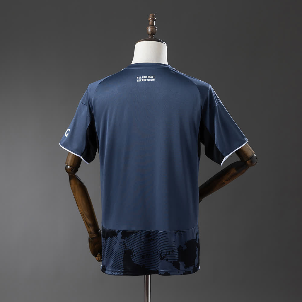 Camiseta Eintracht Frankfurt 25/26 Tercera - Vista posterior