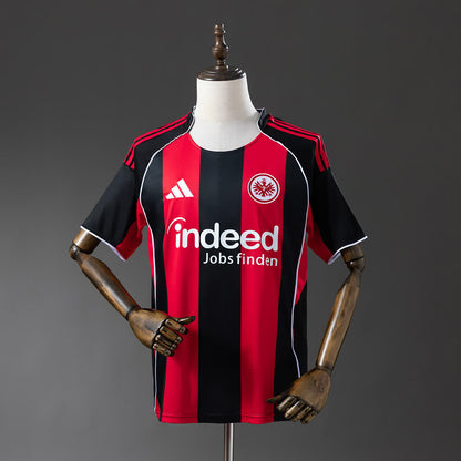 Camiseta Eintracht Frankfurt 25/26 Local - Vista frontal