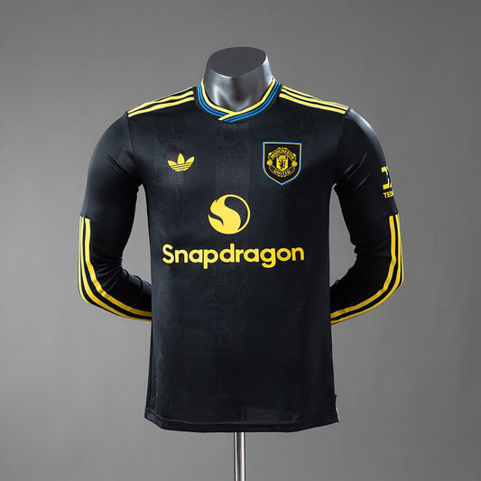 Camiseta Manchester United 25/26 Tercera Manga Larga, Versión Jugador - Vista frontal