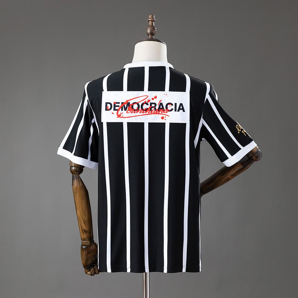 Camiseta Corinthians 1982 Local Retro - Vista posterior