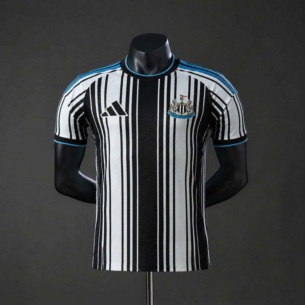 Camiseta Newcastle United 26/27 Local, Versión Jugador - Vista frontal