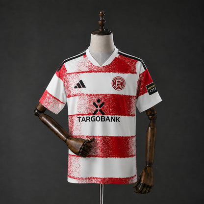 Camiseta Fortuna Düsseldorf 26/27 Local - Vista frontal