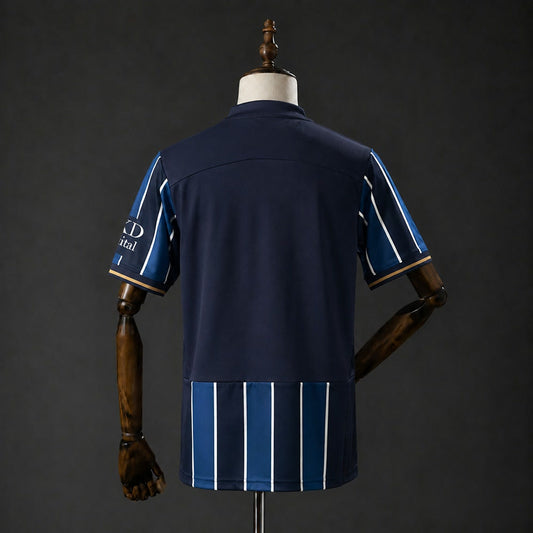 Camiseta Millwall 26/27 Local - Vista posterior