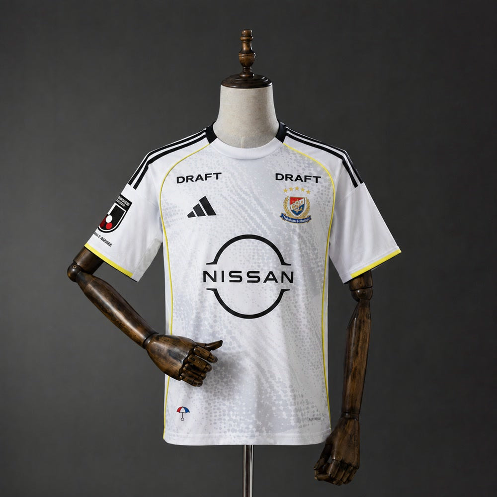 Camiseta Yokohama F. Marinos 26/27 Visitante - Vista frontal