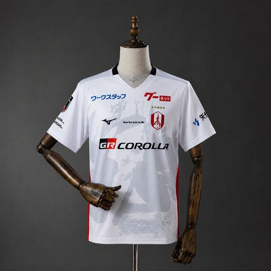 Camiseta Nagoya Grampus 26/27 Visitante - Vista frontal