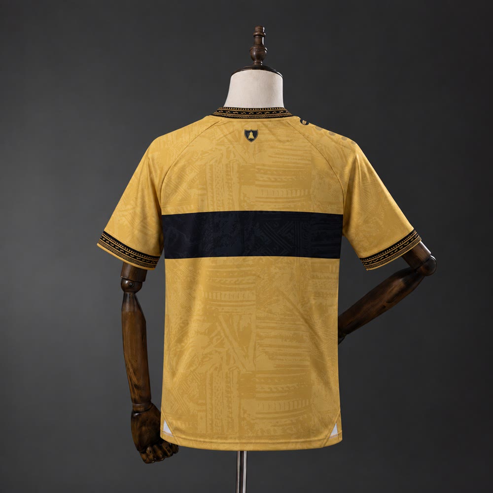 Camiseta VfB Stuttgart 26/27 Visitante - Vista posterior