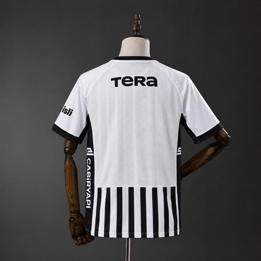 Camiseta Beşiktaş 26/27 Visitante - Vista posterior