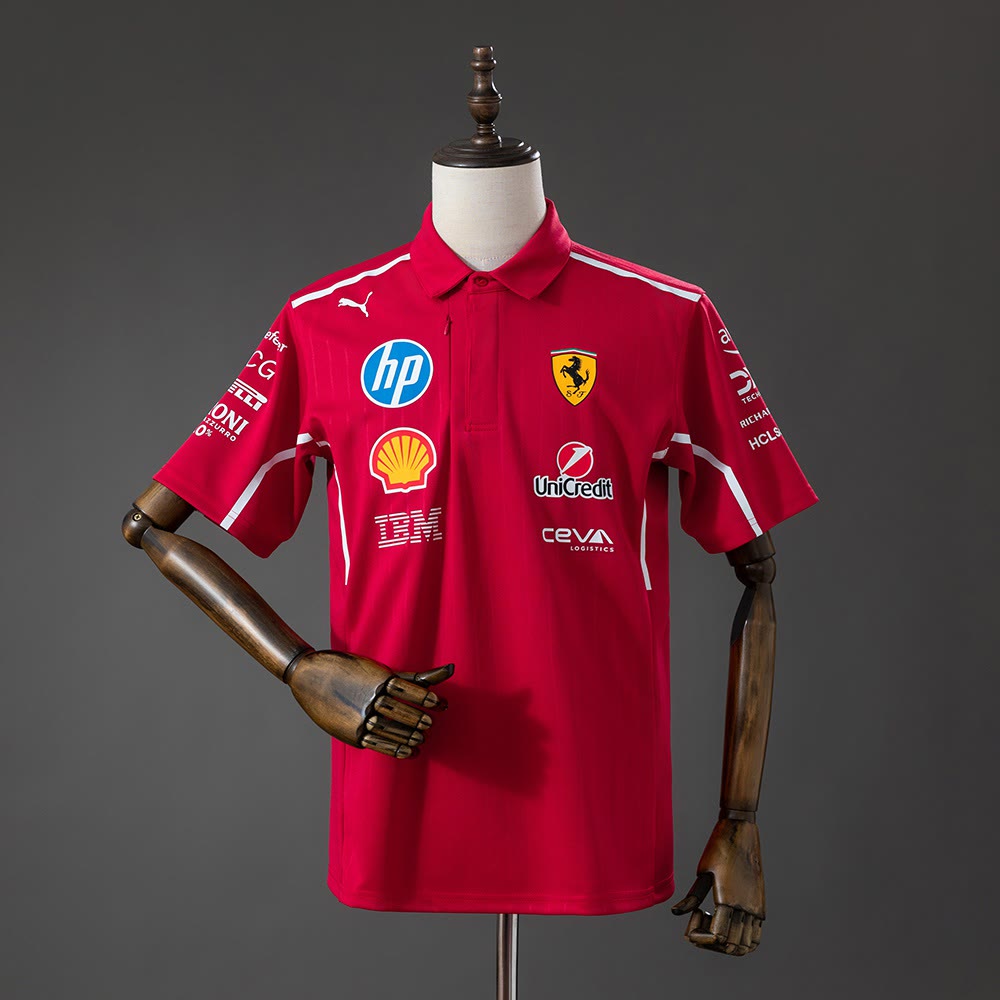 Polo Scuderia Ferrari HP 2025 F1 Rojo - Vista frontal