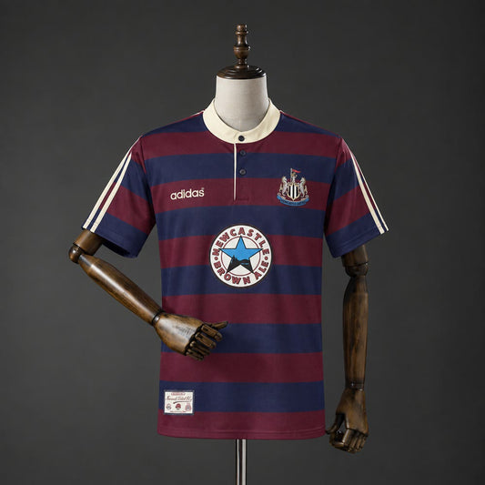 Camiseta Newcastle United 95/96 Visitante Retro - Vista frontal