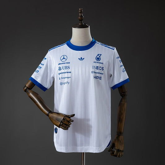 Camiseta Mercedes-AMG Petronas 2026 F1 Blanca y Azul - Vista frontal