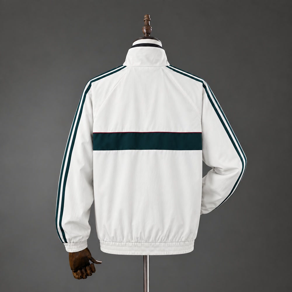 Chaqueta Real Madrid 26/27 Blanca y Verde - Vista posterior
