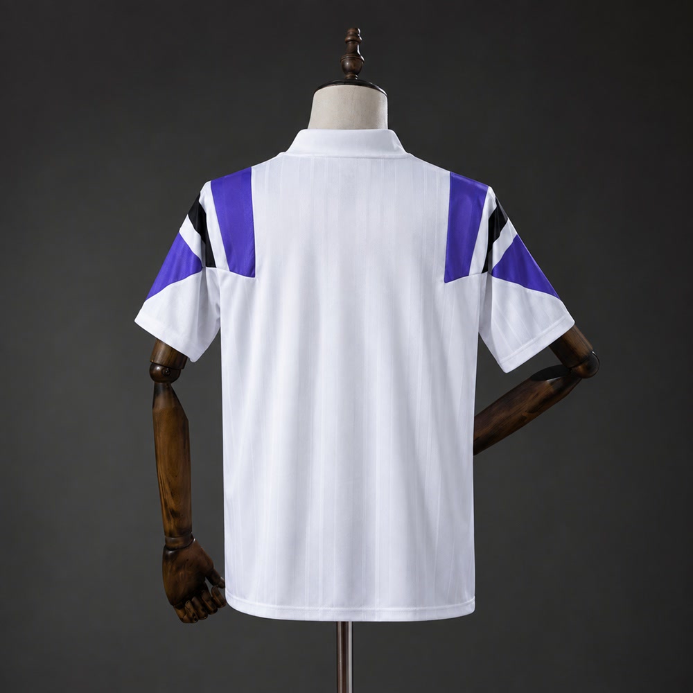 Camiseta Real Madrid 26/27 EQT Blanca - Vista posterior