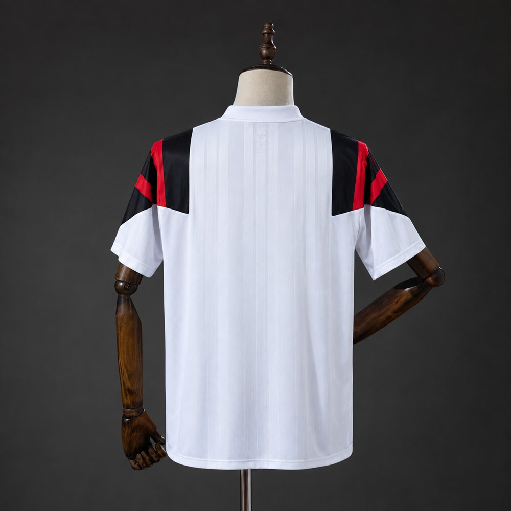 Camiseta Colo-Colo 26/27 EQT Blanca - Vista posterior