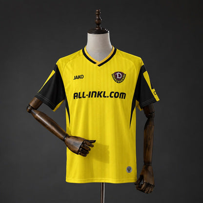 Camiseta Dynamo Dresden 26/27 Local - Vista frontal