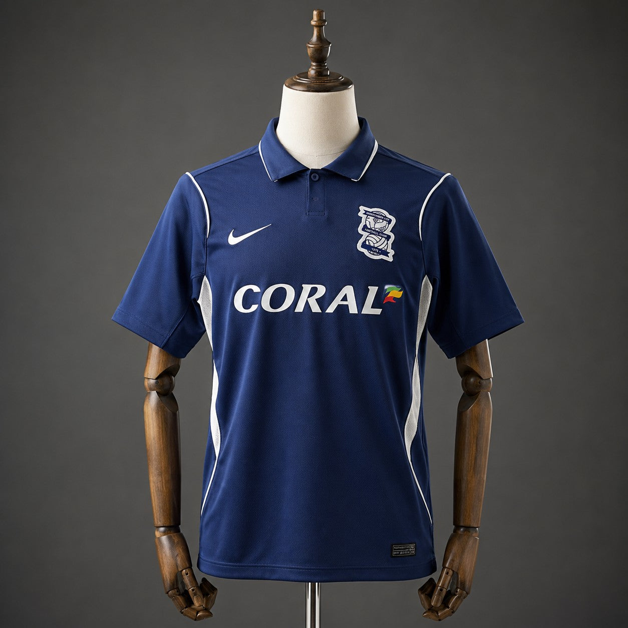 Camiseta Birmingham City 26/27 Local - Vista frontal